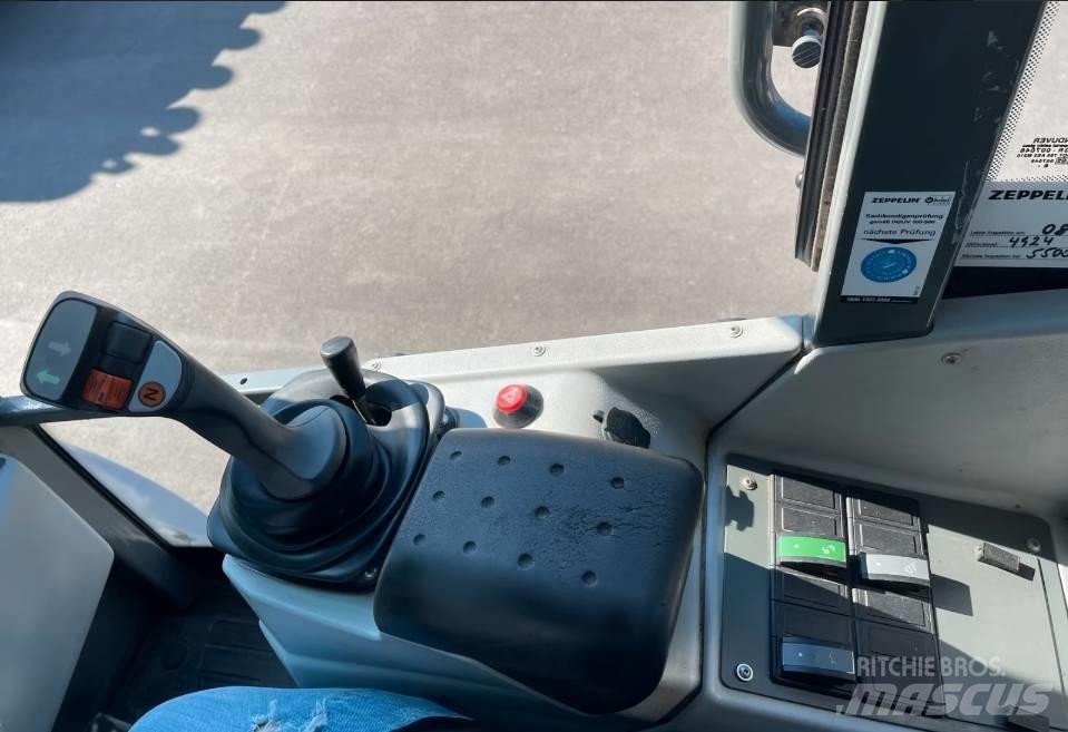 Kramer Allrad 5065 Kolesni nakladalci