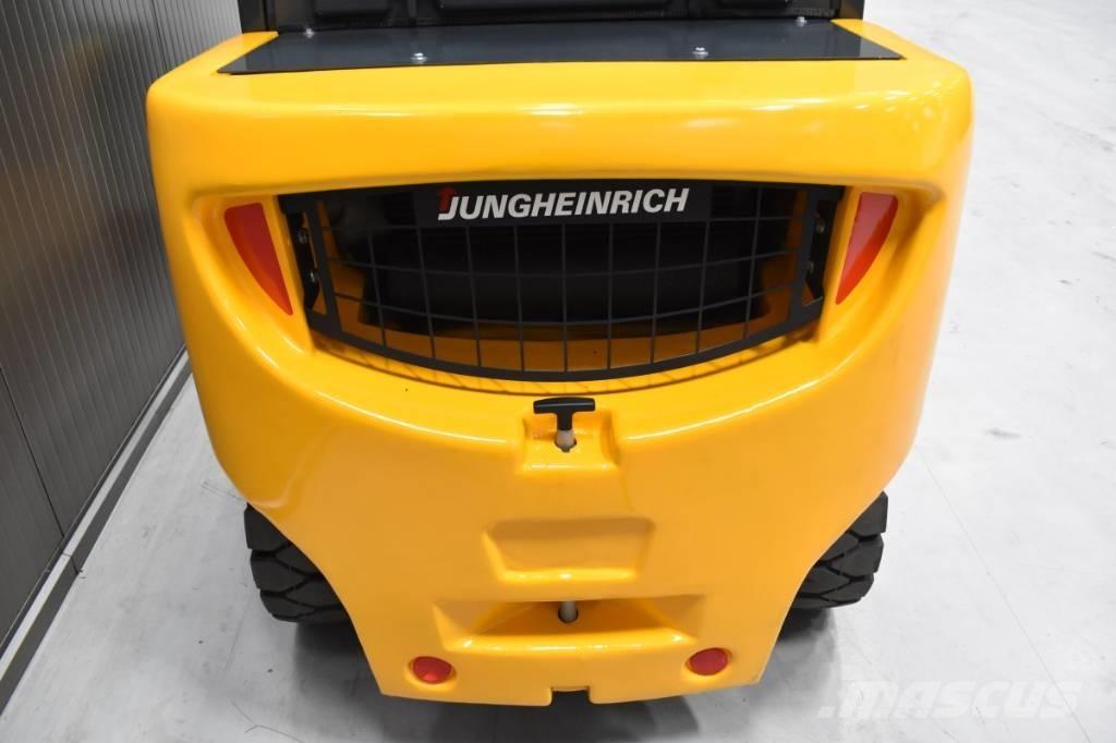 Jungheinrich DFG 435 Dizelski viličarji