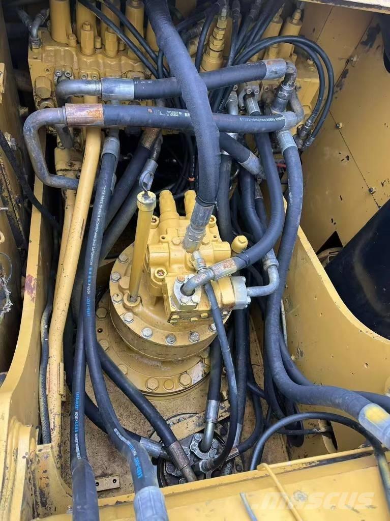 CAT 320 D Bagri goseničarji
