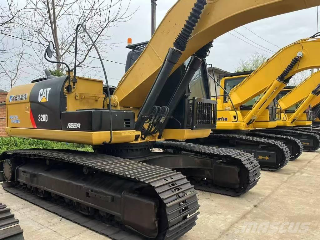 CAT 320 D Bagri goseničarji
