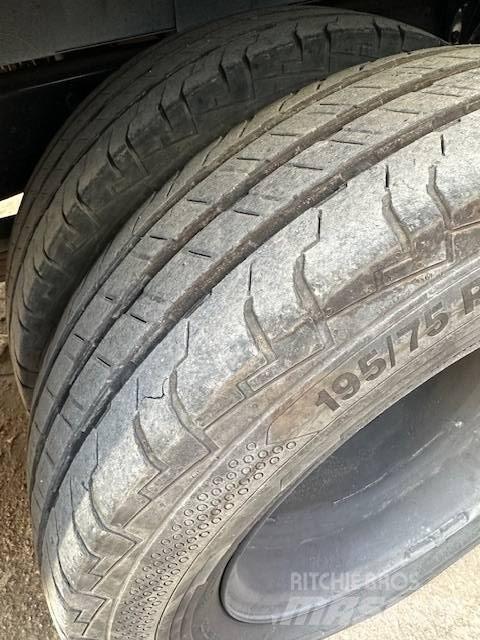Iveco 35C 12 Dostavna vozila / kombiji