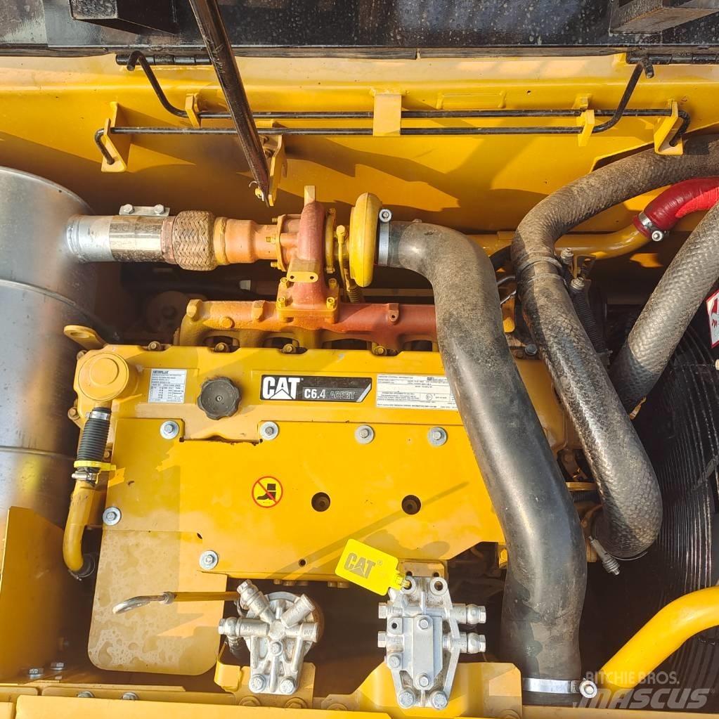CAT 320D Bagri goseničarji