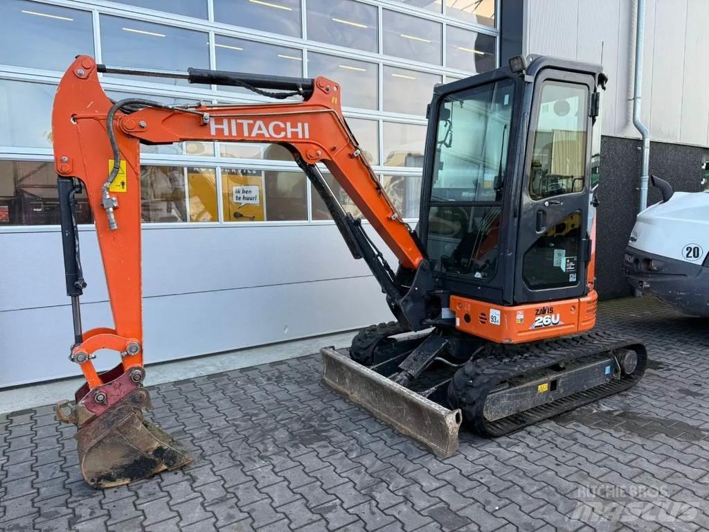Hitachi ZX26U-6 CR Mini bagri <7t