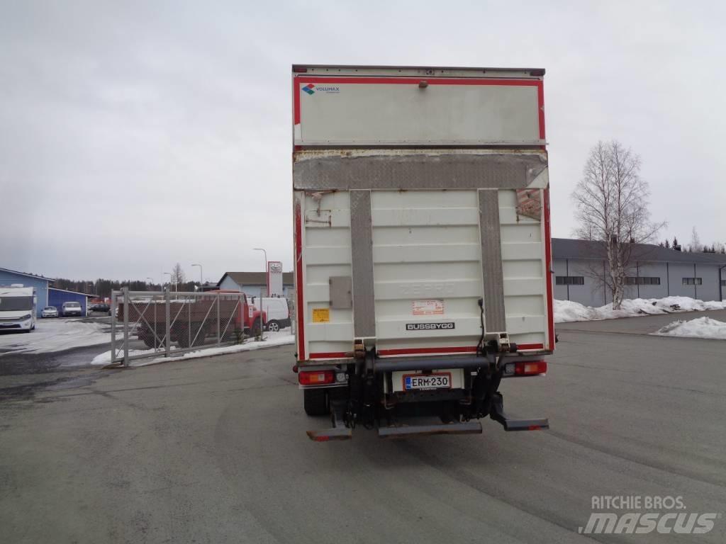 Volvo FM 11 Tovornjaki zabojniki