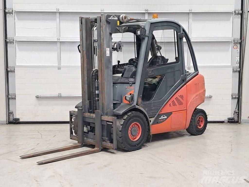 Linde H30D-02 Dizelski viličarji