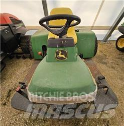 John Deere 1200 A Obračalniki za pesek