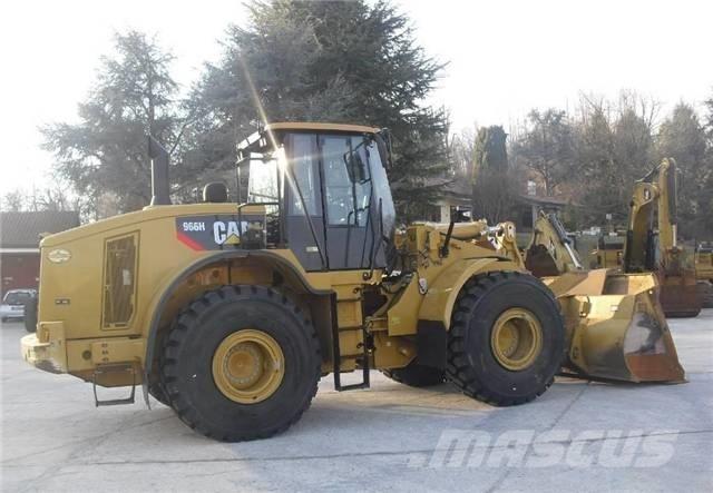 CAT 966F Kolesni nakladalci