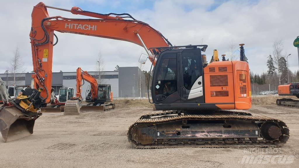 Hitachi ZX225USLC-6 Bagri goseničarji