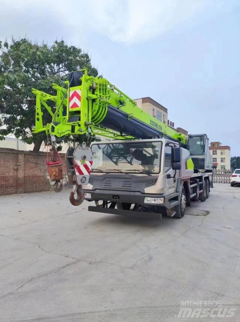 Zoomlion QY25H Rabljeni žerjavi za vsak teren