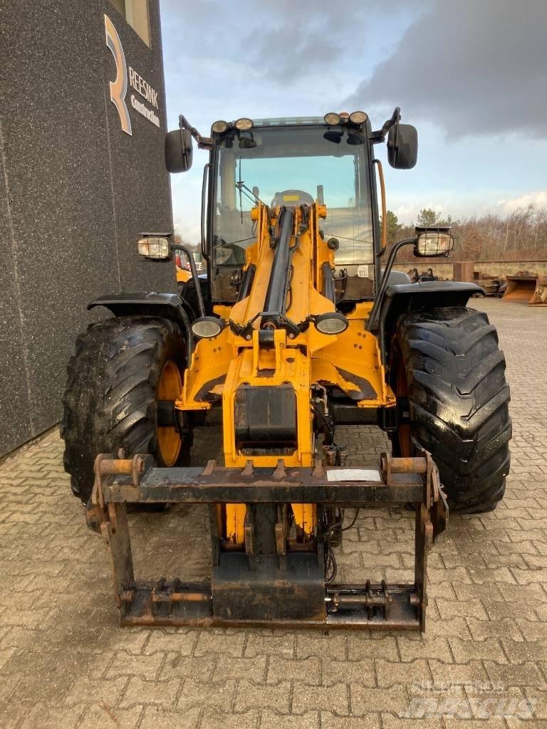 JCB TM 310 S Kmetijski teleskopski nakladalci