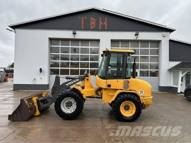 Volvo L 35 B Kolesni nakladalci