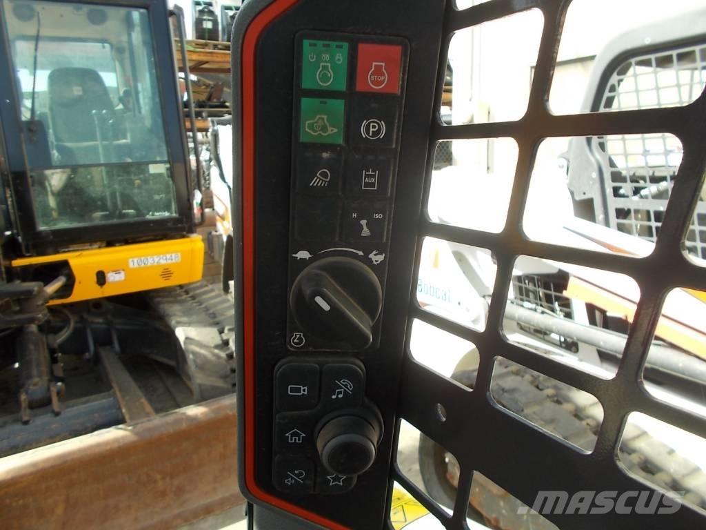 Bobcat T62 Skid steer mini nakladalci