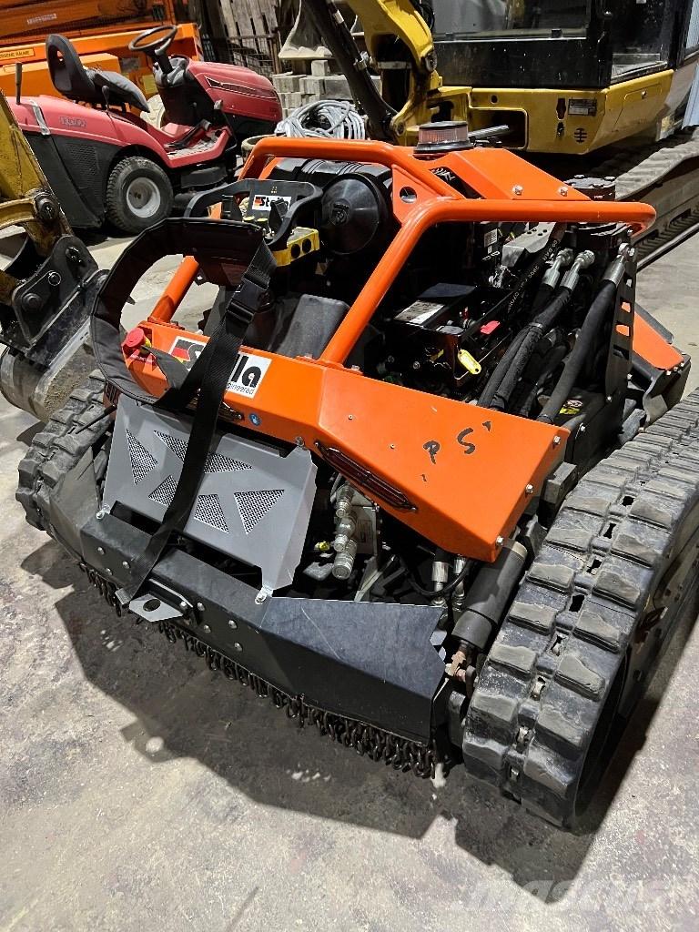  Stella URUS 100 Robotske kosilnice