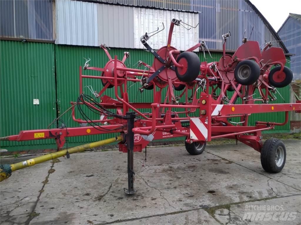 Lely Lotus 900P Obračalniki in zgrabljalniki