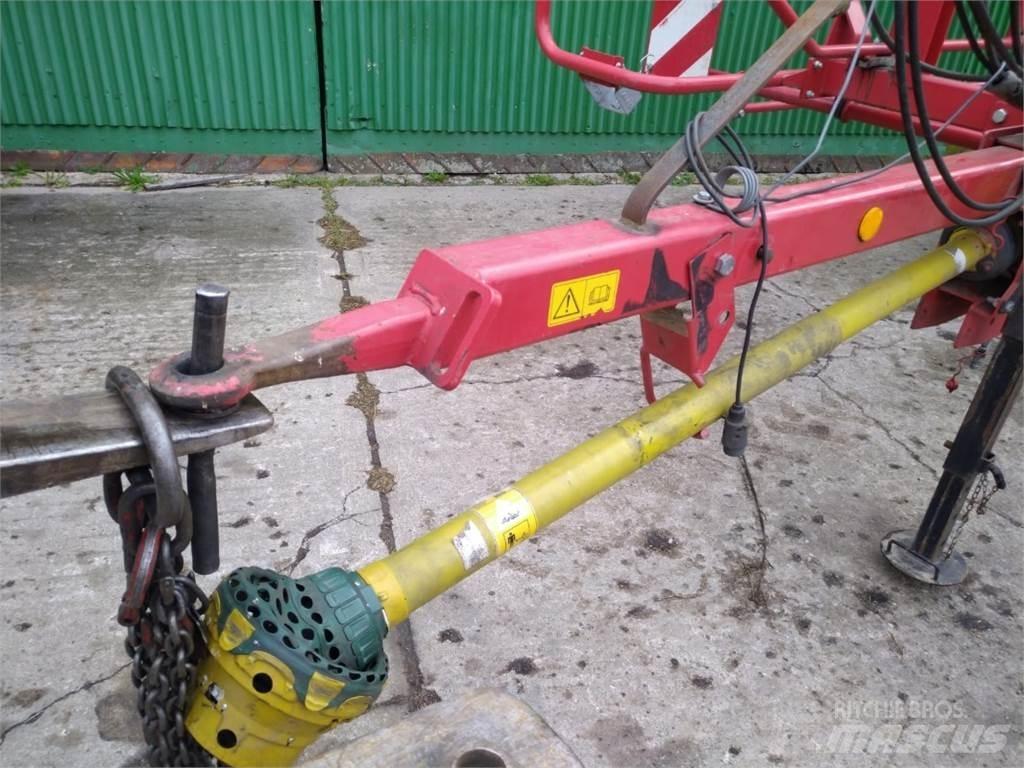 Lely Lotus 900P Obračalniki in zgrabljalniki