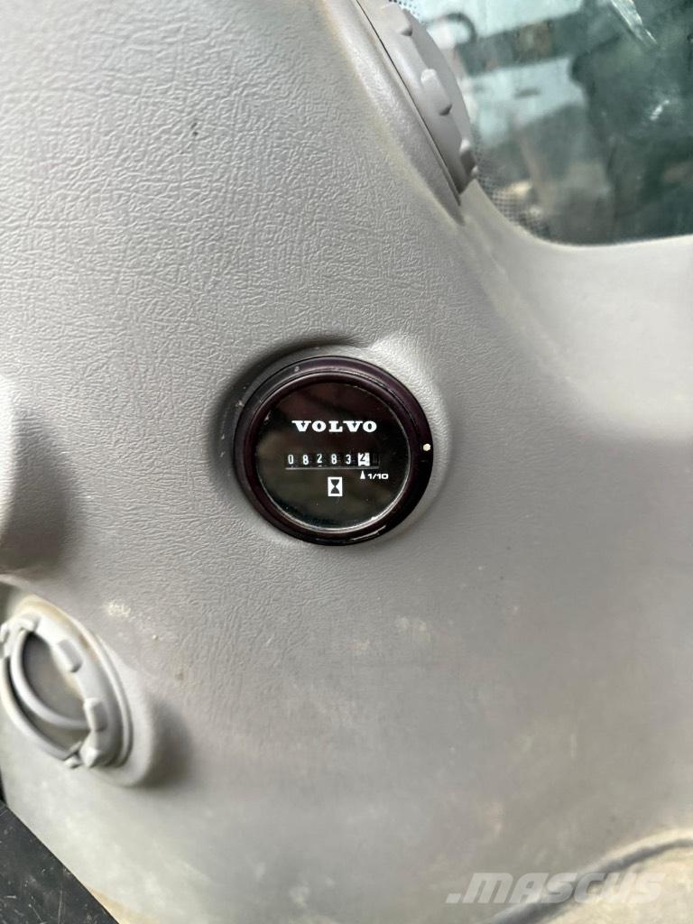 Volvo EC200EL Bagri goseničarji