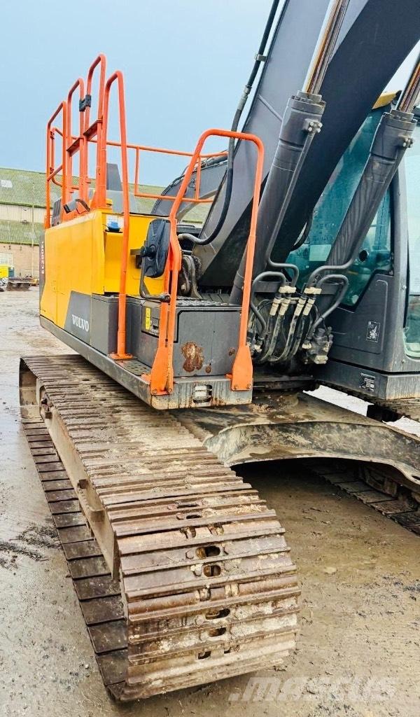 Volvo EC200EL Bagri goseničarji
