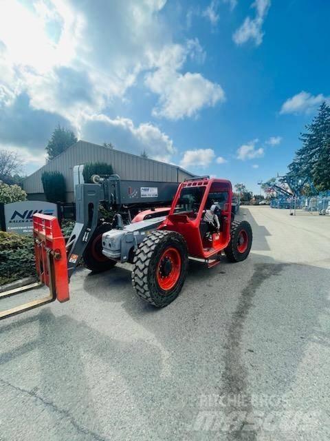 SkyJack SJ 843 Terenski viličar