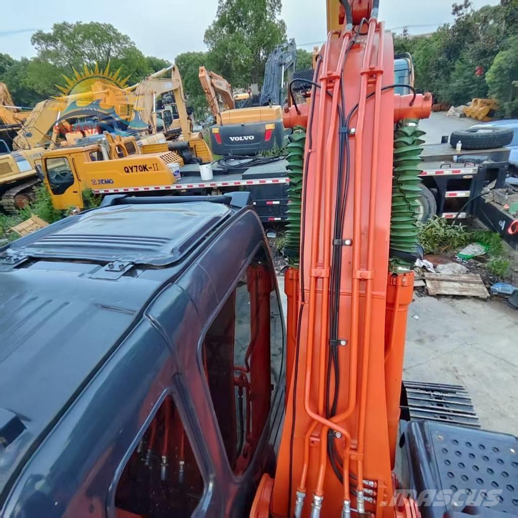 Hitachi ZX 120 Bagri goseničarji
