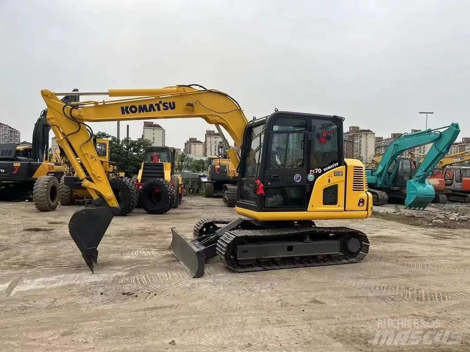 Komatsu PC70-8 Bagri goseničarji