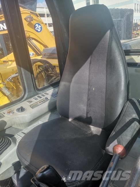 Komatsu PC 120 Mini bagri <7t