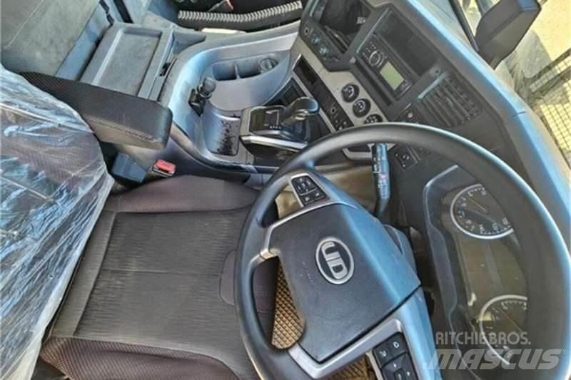 UD TRUCKS QUON Drugi tovornjaki