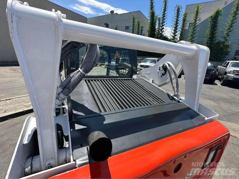 Bobcat S 530 Skid steer mini nakladalci