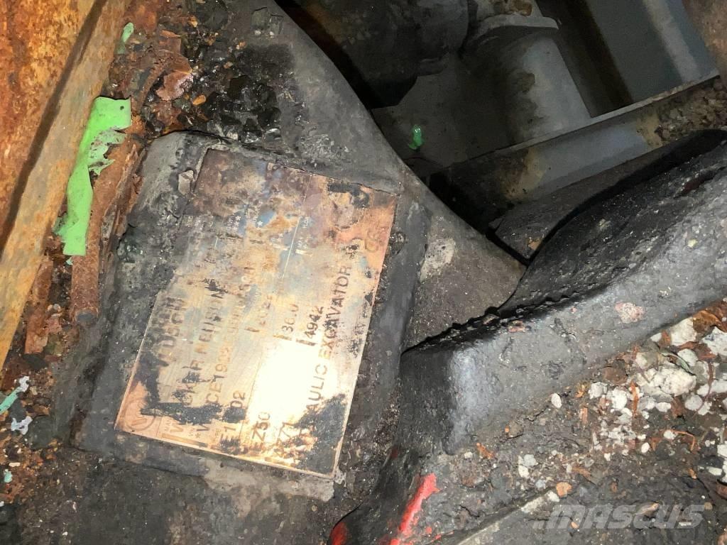 Neuson EZ 50 Mini bagri <7t