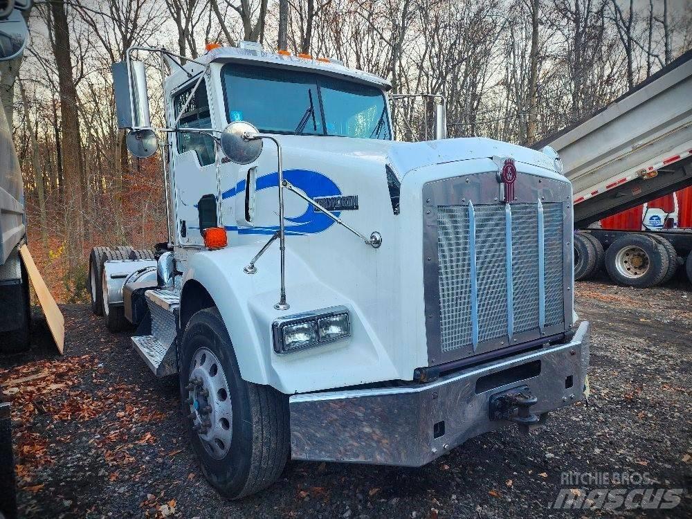 Kenworth T 800 B Vlačilci
