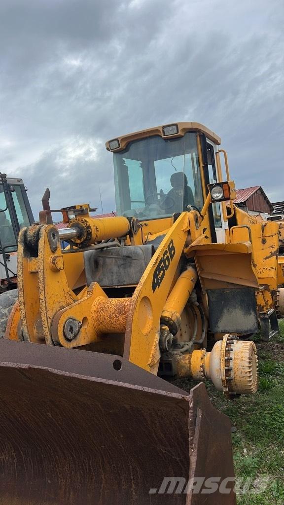 JCB 456 B Podvozje in vzmetenje