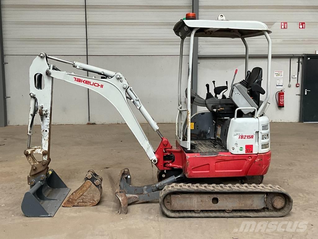 Takeuchi TB 215 R Mini bagri <7t