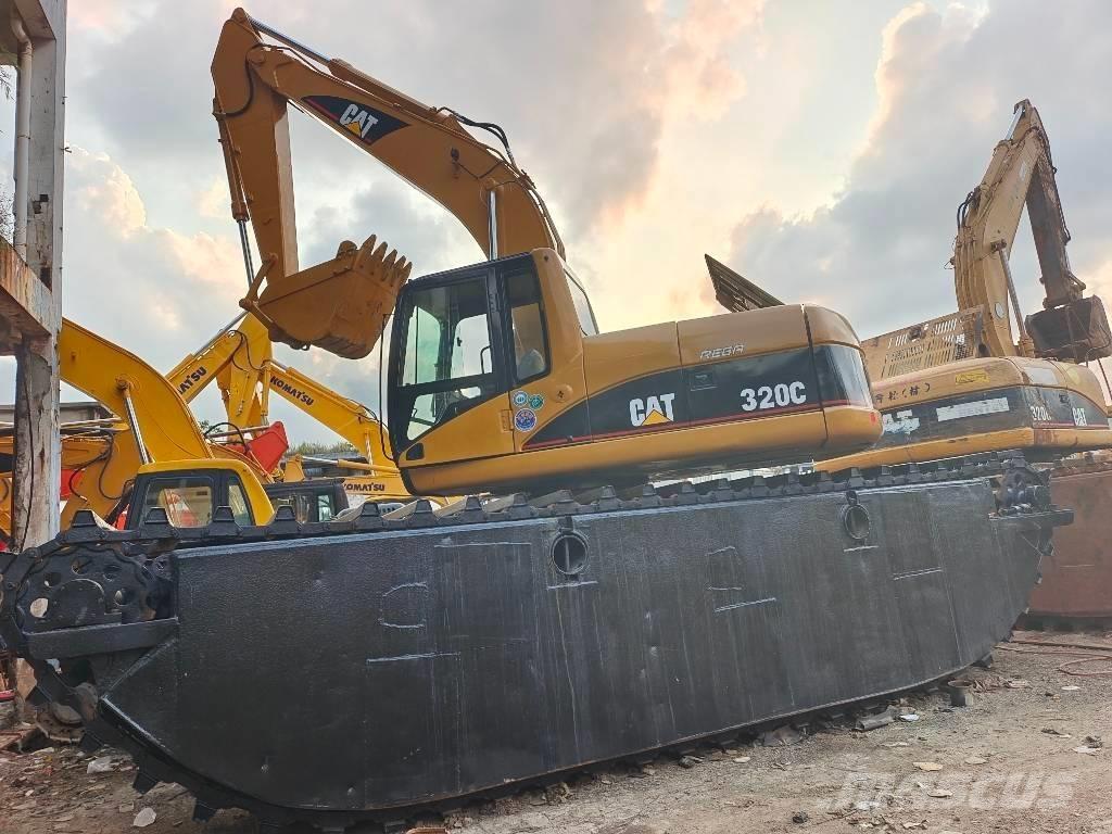 CAT 320 C Amfibijski bagri