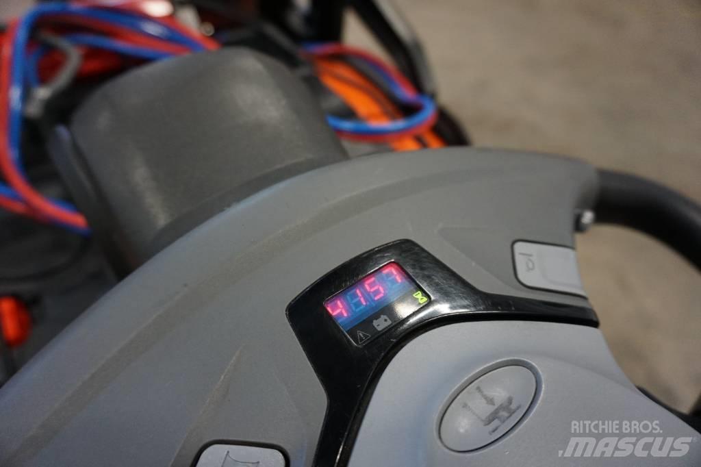 Toyota SPE120L Ročni električni viličar