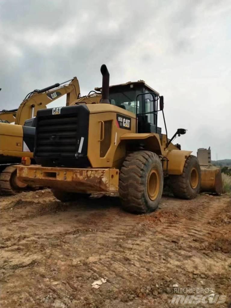 CAT 950 H Kolesni nakladalci