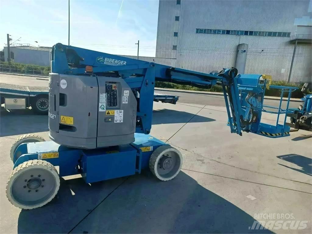 Genie Z34/22N Zglobne dvižne ploščadi