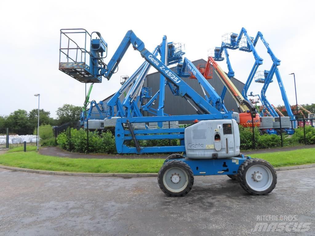 Genie Z 45/25 J Zglobne dvižne ploščadi