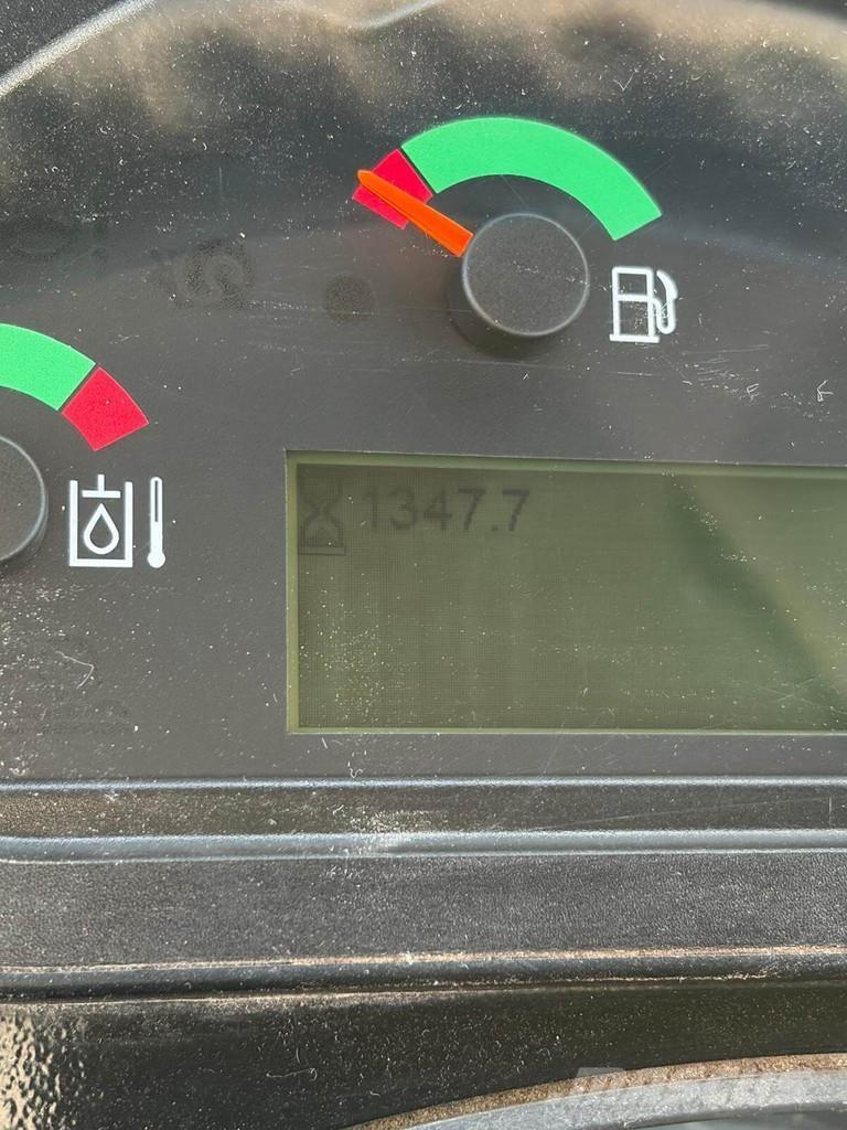 CAT 914 Kolesni nakladalci