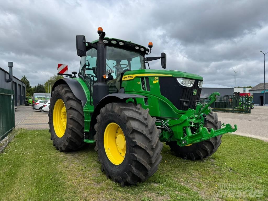 John Deere 6R 195 Traktorji