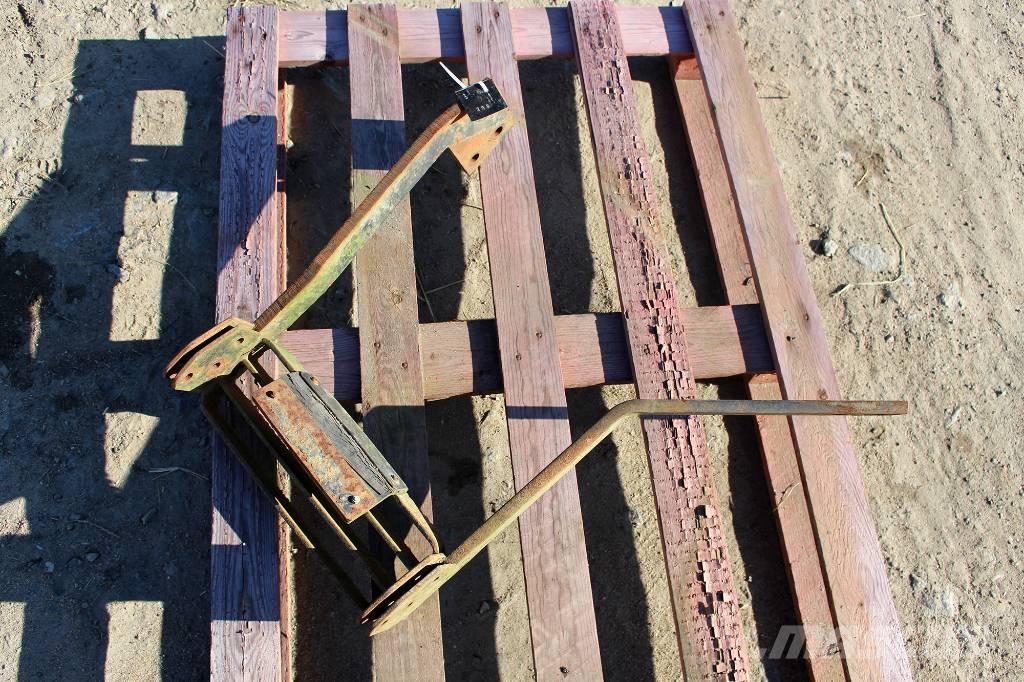  Fotsteg Podvozje in vzmetenje