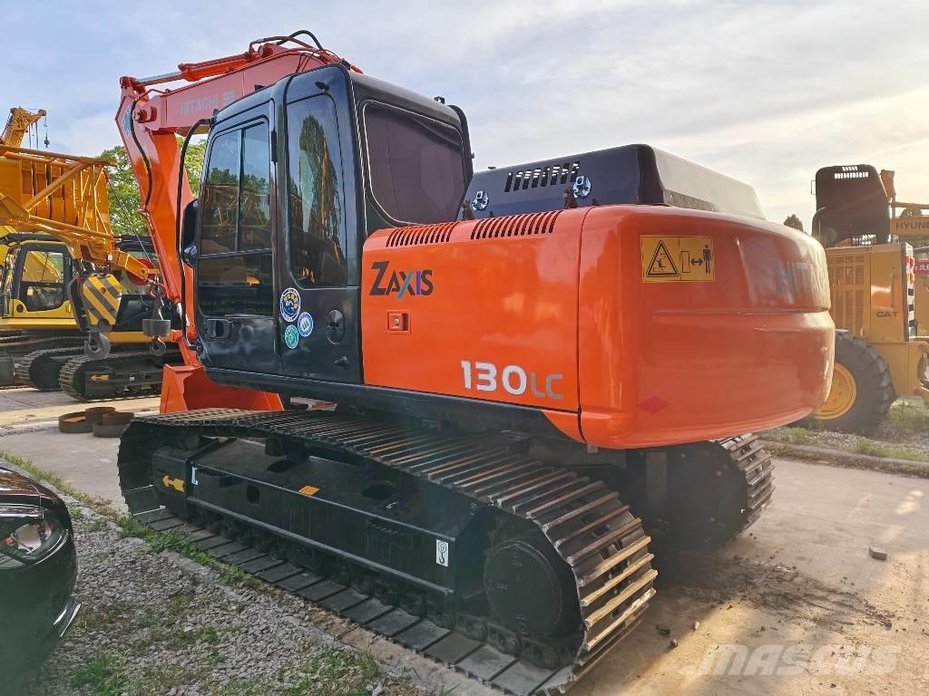 Hitachi ZX 130 LC Bagri goseničarji