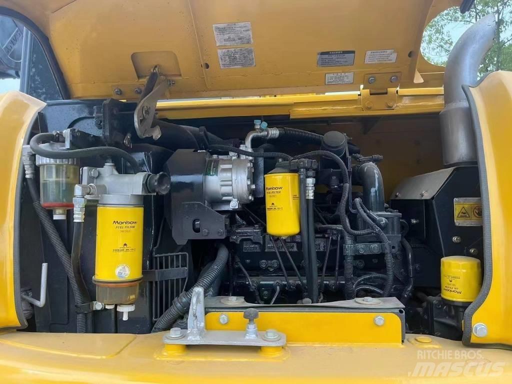 Komatsu PC70-8 Bagri goseničarji