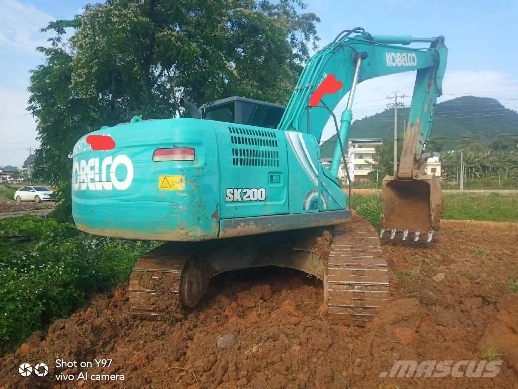 Kobelco SK200-10 Bagri goseničarji