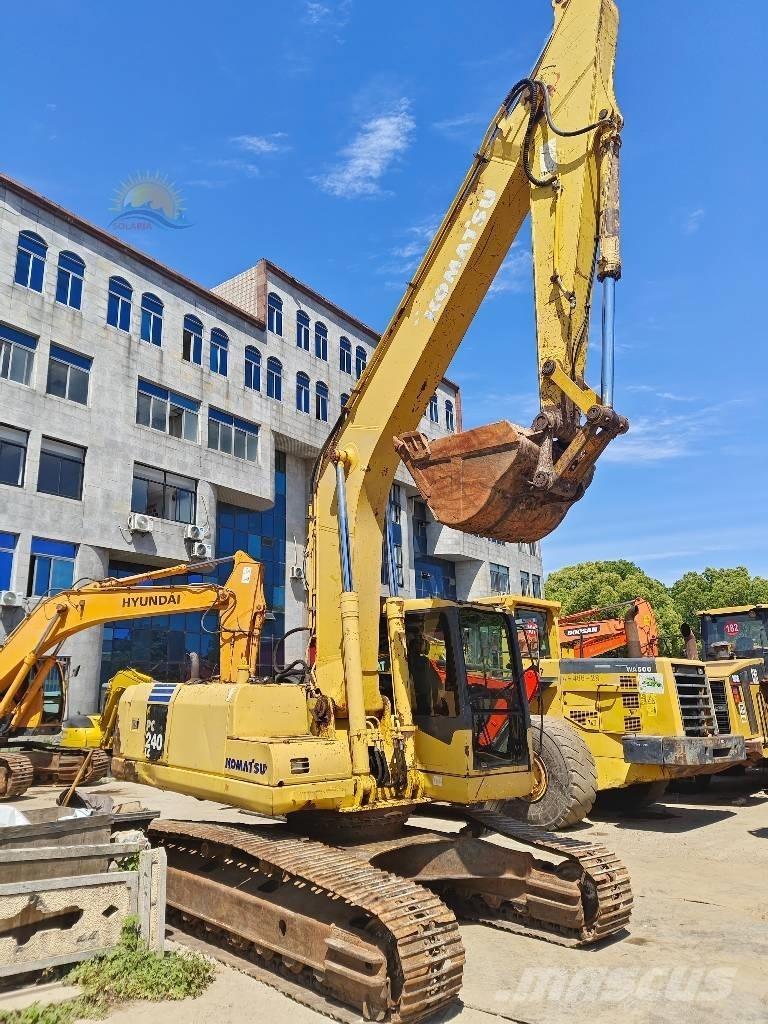 Komatsu PC 240 LC-7 Bagri goseničarji