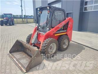 Neuson 701 S Skid steer mini nakladalci