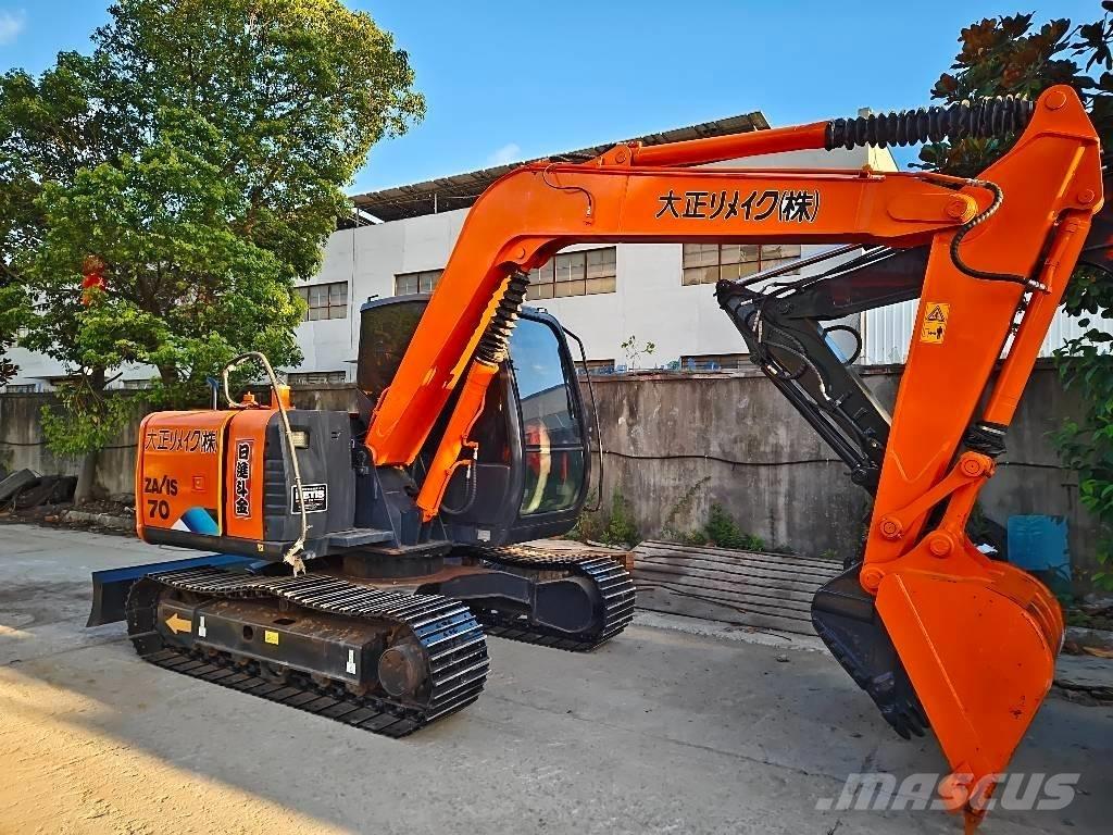 Hitachi ZX 70 Midi bagri 7t – 12t