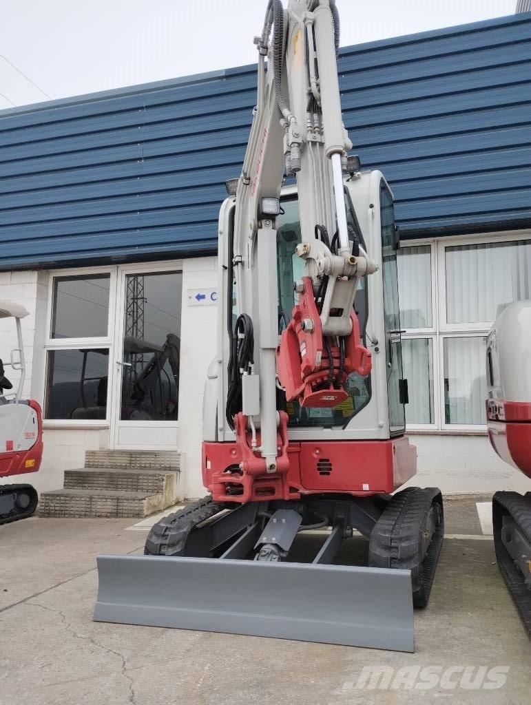 Takeuchi TB 325 R Mini bagri <7t