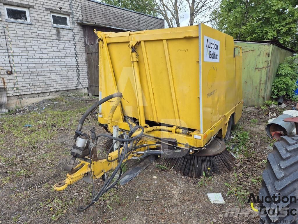 Broddway 1900 Cestni pometači