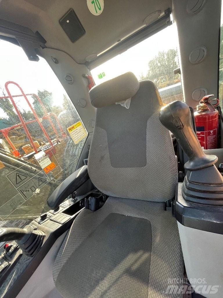 Volvo Ec460 Bagri goseničarji