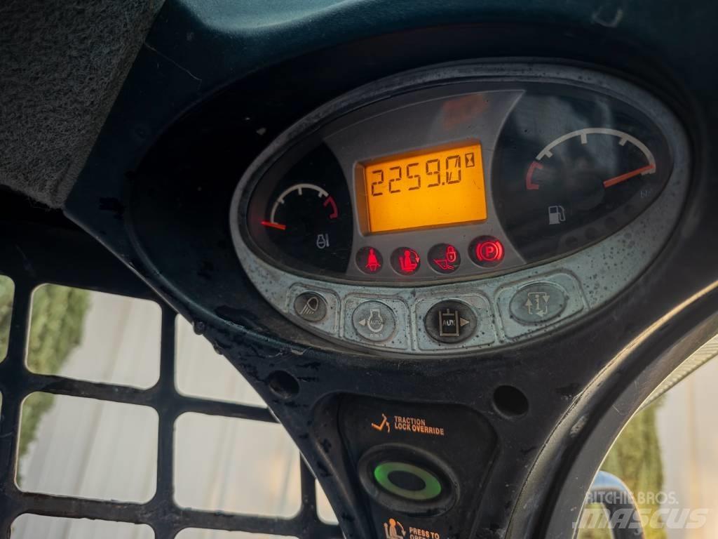 Bobcat T 650 Skid steer mini nakladalci