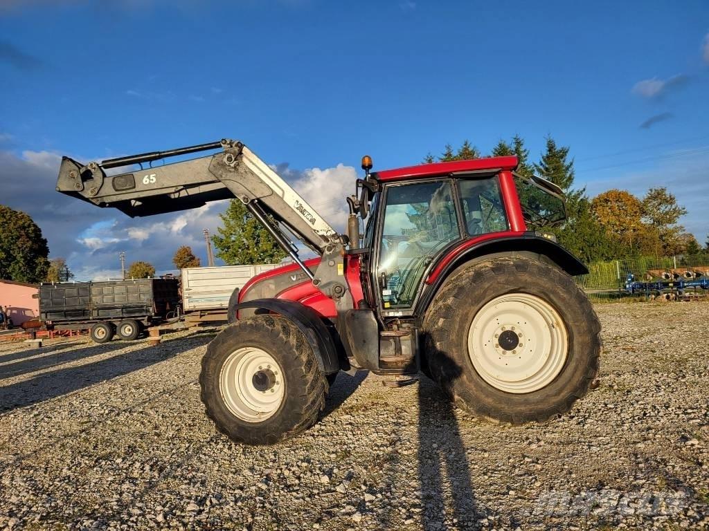 Valtra N 141 LS Traktorji